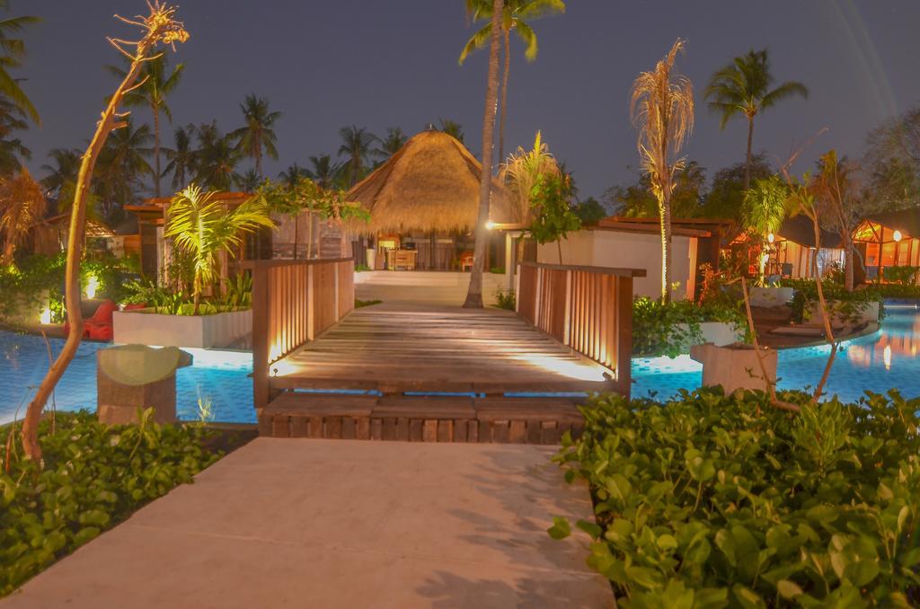Gili Air Lagoon Resort By Waringin Hospitality Экстерьер фото