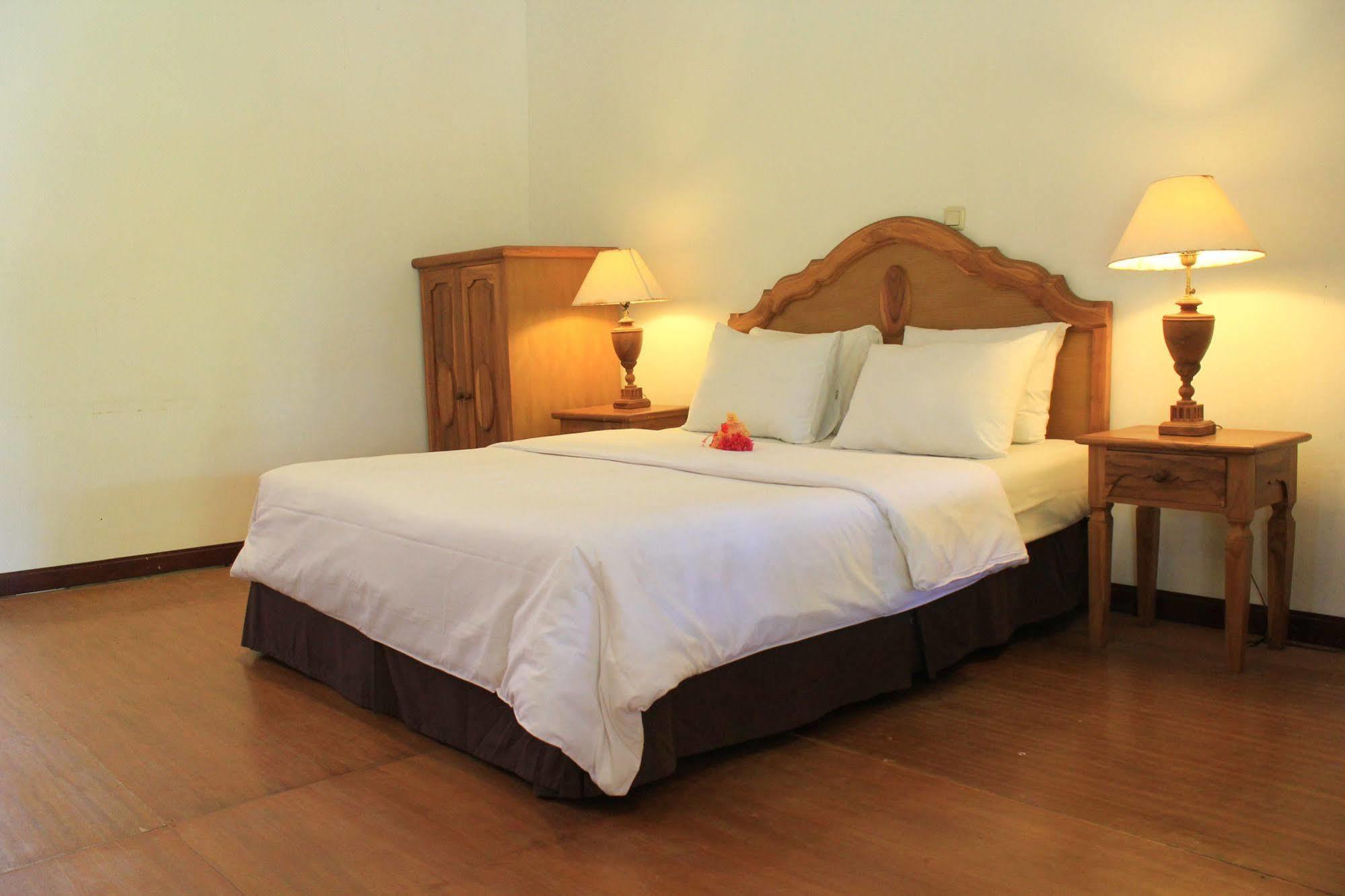 Gili Air Lagoon Resort By Waringin Hospitality Экстерьер фото